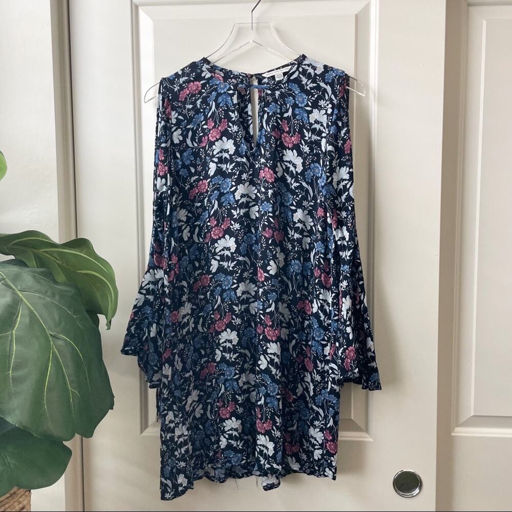 American Eagle Outfitters Floral Cold Shoulder Dress Long Sleeve Medium